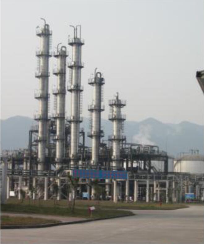 重慶佐能化工塔類設(shè)備使用現(xiàn)場